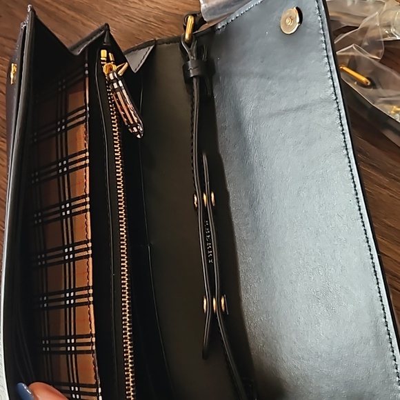 BURBERRY LEATHER CLUTCH BAG - COLOR BLACK - Picture 13 of 17